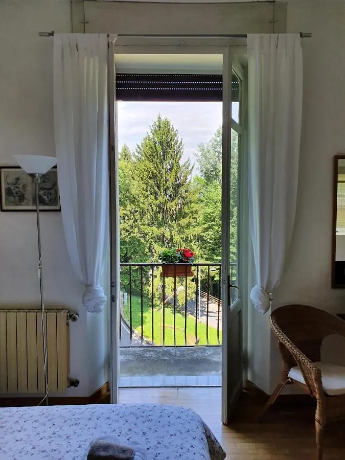 B&B I Ghiri Bérgamo Alojamento de Acomodação e Pequeno-almoço